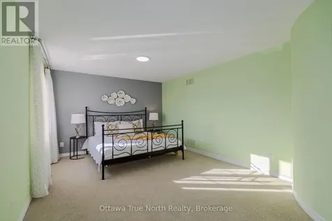619 Miro Way Ottawa ON K2T 0E6
