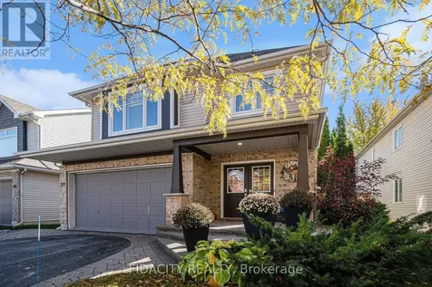 121 Bandelier Way Ottawa ON K2S 0C2