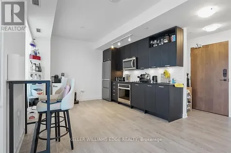 120 Eagle Rock Way Vaughan ON L6A 5C9