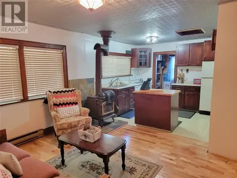 462 Maple Point Road Kagawong ON P0P 1J0