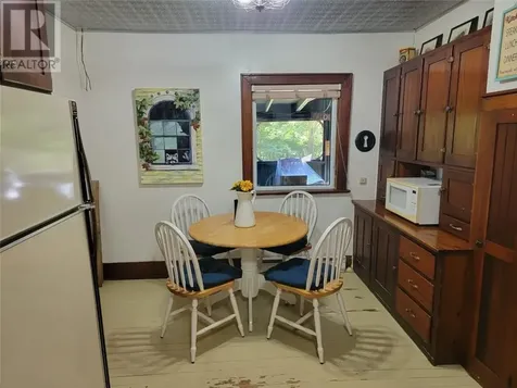 462 Maple Point Road Kagawong ON P0P 1J0