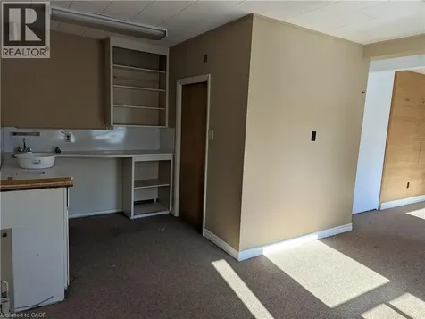 207 King Street South Waterloo ON N2L 1A7