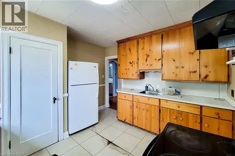 66 Cline Avenue Hamilton ON L8S 1W7