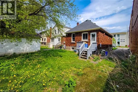 66 Cline Avenue Hamilton ON L8S 1W7
