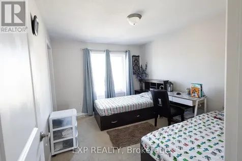 1008 Carden Lane Ottawa ON K1W 0N3