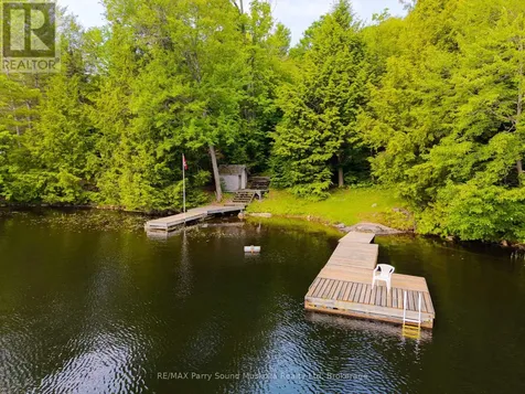 40 Loon Echo Trail Seguin ON P2A 2W8