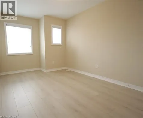 60 Canterbury Drive St. Catharines ON L2P 0E7