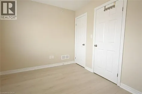 60 Canterbury Drive St. Catharines ON L2P 0E7