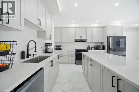 112 Bluebird Boulevard Adjala-tosorontio ON L0G 1W0