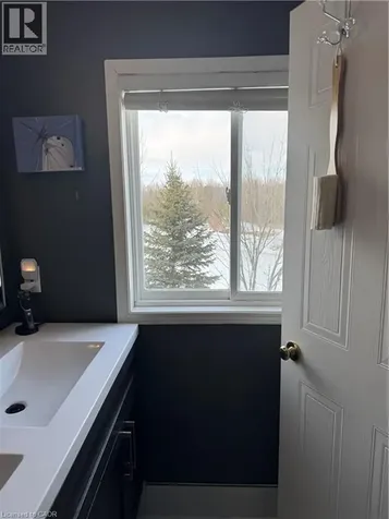 536 Beaver Creek Crescent Waterloo ON N2V 2J6