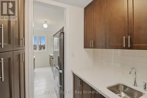 15 Beatrice Drive Wasaga Beach ON L9Z 0L3