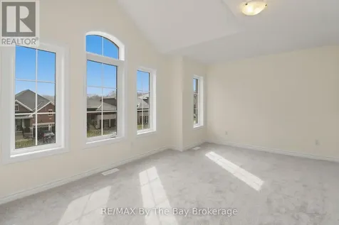 15 Beatrice Drive Wasaga Beach ON L9Z 0L3