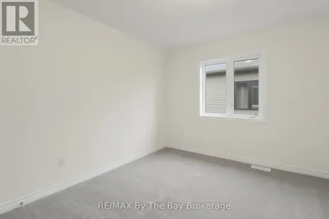 15 Beatrice Drive Wasaga Beach ON L9Z 0L3