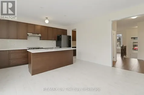 15 Beatrice Drive Wasaga Beach ON L9Z 0L3