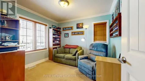 54 New York Avenue Wasaga Beach ON L9Z 3A8