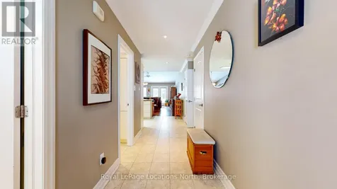 54 New York Avenue Wasaga Beach ON L9Z 3A8
