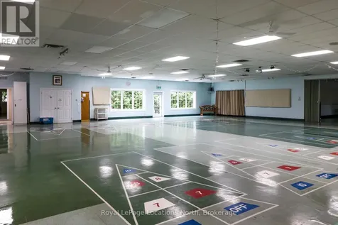 54 New York Avenue Wasaga Beach ON L9Z 3A8