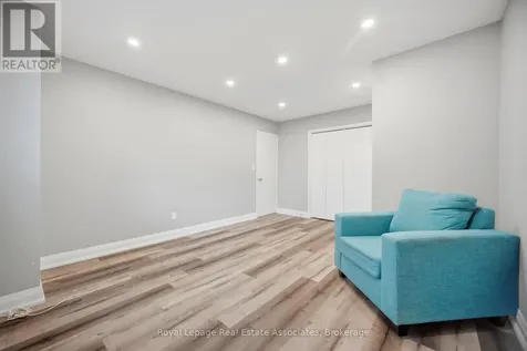 22 St James Street Brantford ON N3T 3Z6