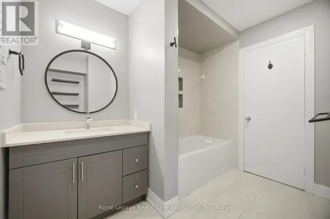 22 St James Street Brantford ON N3T 3Z6