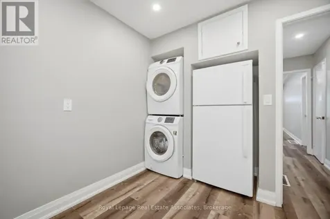 22 St James Street Brantford ON N3T 3Z6