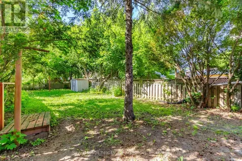22 St James Street Brantford ON N3T 3Z6