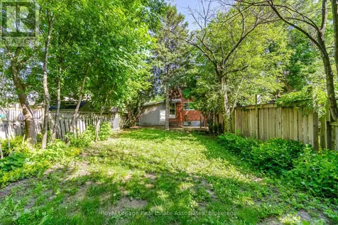 22 St James Street Brantford ON N3T 3Z6