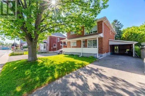 22 St James Street Brantford ON N3T 3Z6