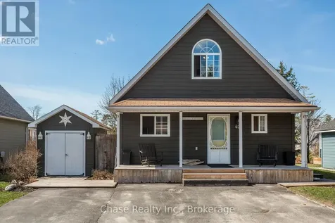 42 Madawaska Trail Wasaga Beach ON L9Z 1X7