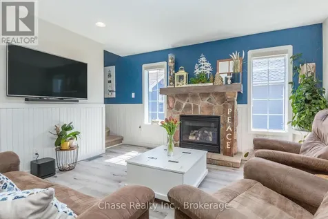 42 Madawaska Trail Wasaga Beach ON L9Z 1X7