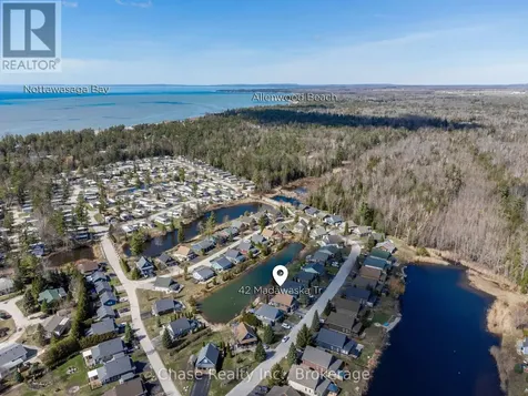 42 Madawaska Trail Wasaga Beach ON L9Z 1X7