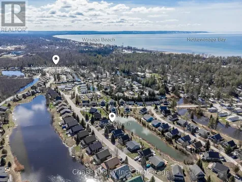 42 Madawaska Trail Wasaga Beach ON L9Z 1X7