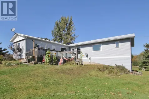 1028 Mitchell Road Lanark Highlands ON K0G 1K0