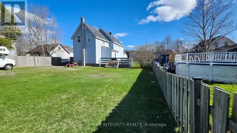 439 3rd Street East Cornwall ON K6H 2E6
