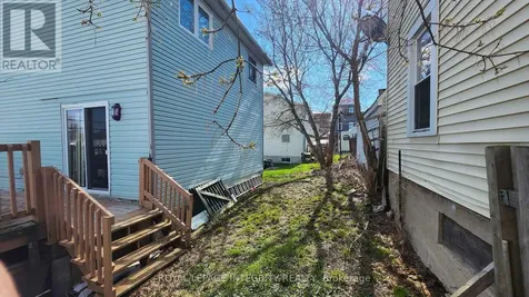 208 Prince Albert Street Cornwall ON K6H 1J7