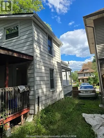 3242 Baby Street Windsor ON N9C 1K5