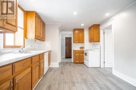 539 Mcgee Street Pembroke ON K8A 6E3