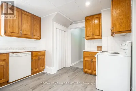 539 Mcgee Street Pembroke ON K8A 6E3