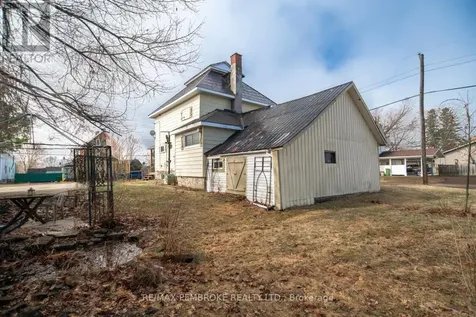 539 Mcgee Street Pembroke ON K8A 6E3