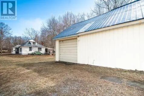 539 Mcgee Street Pembroke ON K8A 6E3