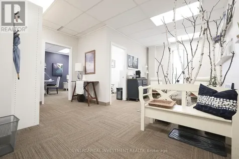 1376 Bank Street Ottawa ON K1H 7Y3