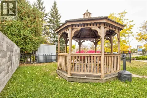283 Fairway Road North Kitchener ON N2A 2P1