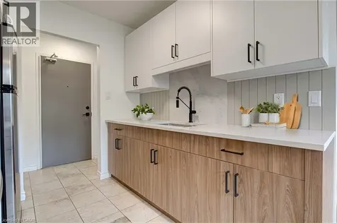 283 Fairway Road North Kitchener ON N2A 2P1