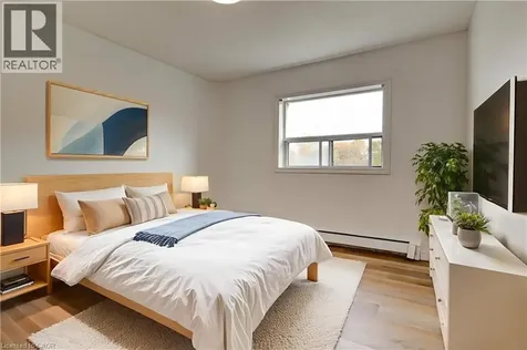 283 Fairway Road North Kitchener ON N2A 2P1