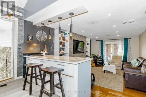 125 Hawkins Drive Cambridge ON N1T 1Z8