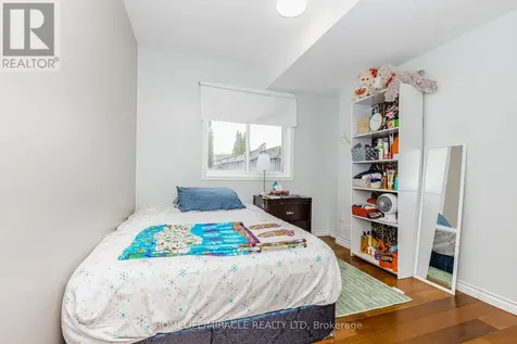 125 Hawkins Drive Cambridge ON N1T 1Z8