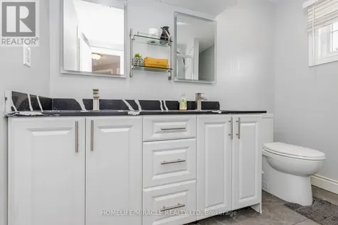 125 Hawkins Drive Cambridge ON N1T 1Z8