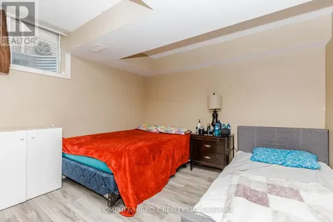 125 Hawkins Drive Cambridge ON N1T 1Z8