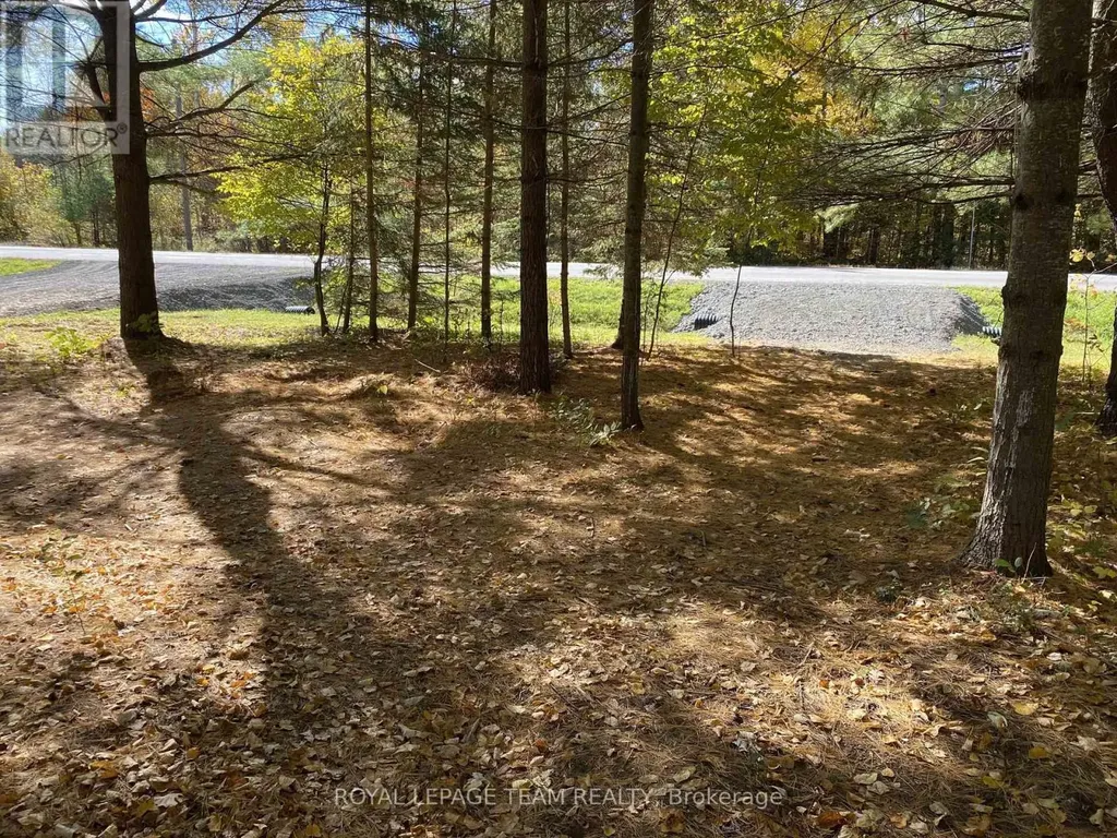 5166 Loggers Way Ottawa ON K7S 3G7