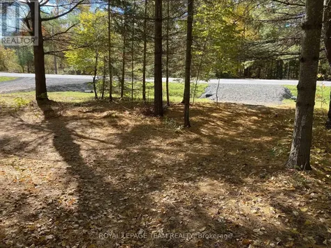 5166 Loggers Way Ottawa ON K7S 3G7
