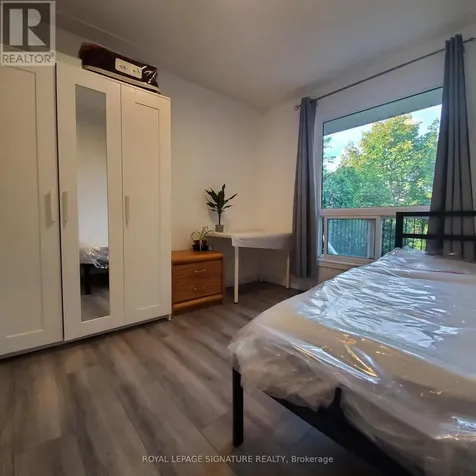 406 Tamarack Drive Waterloo ON N2L 4G6